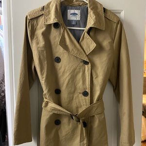 Classic Trench Coat size Small